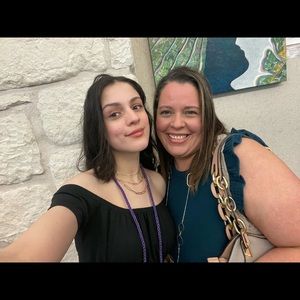 Meet your Posher, Anabel